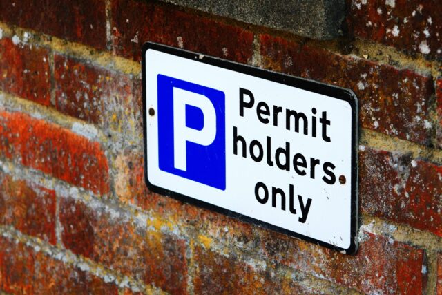 Permit Holders Sign