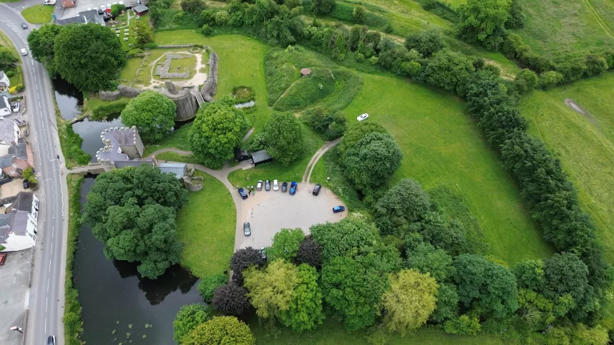 whittington-castle